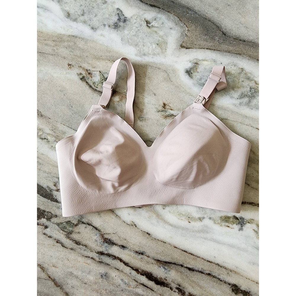 Momcozy Nursing Bra Medium Nude Seamless Wireless Maternity Breastfeeding Bra M
